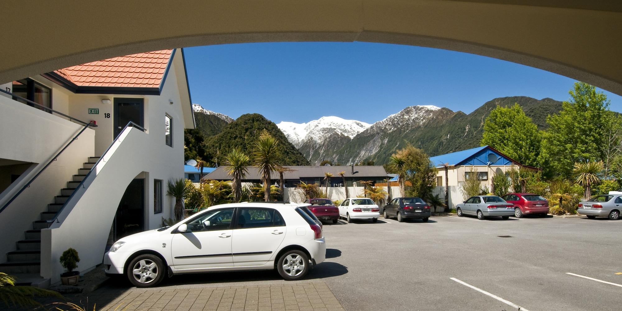 Bella Vista Motel Franz Josef Glacier Exterior photo